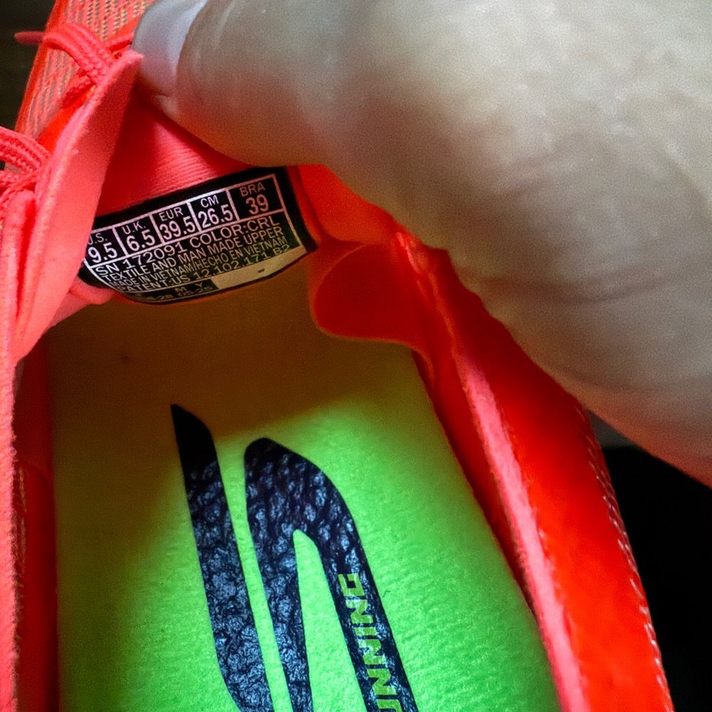 Skechers Aero Tempo running shoes - Picture 7 of 7
